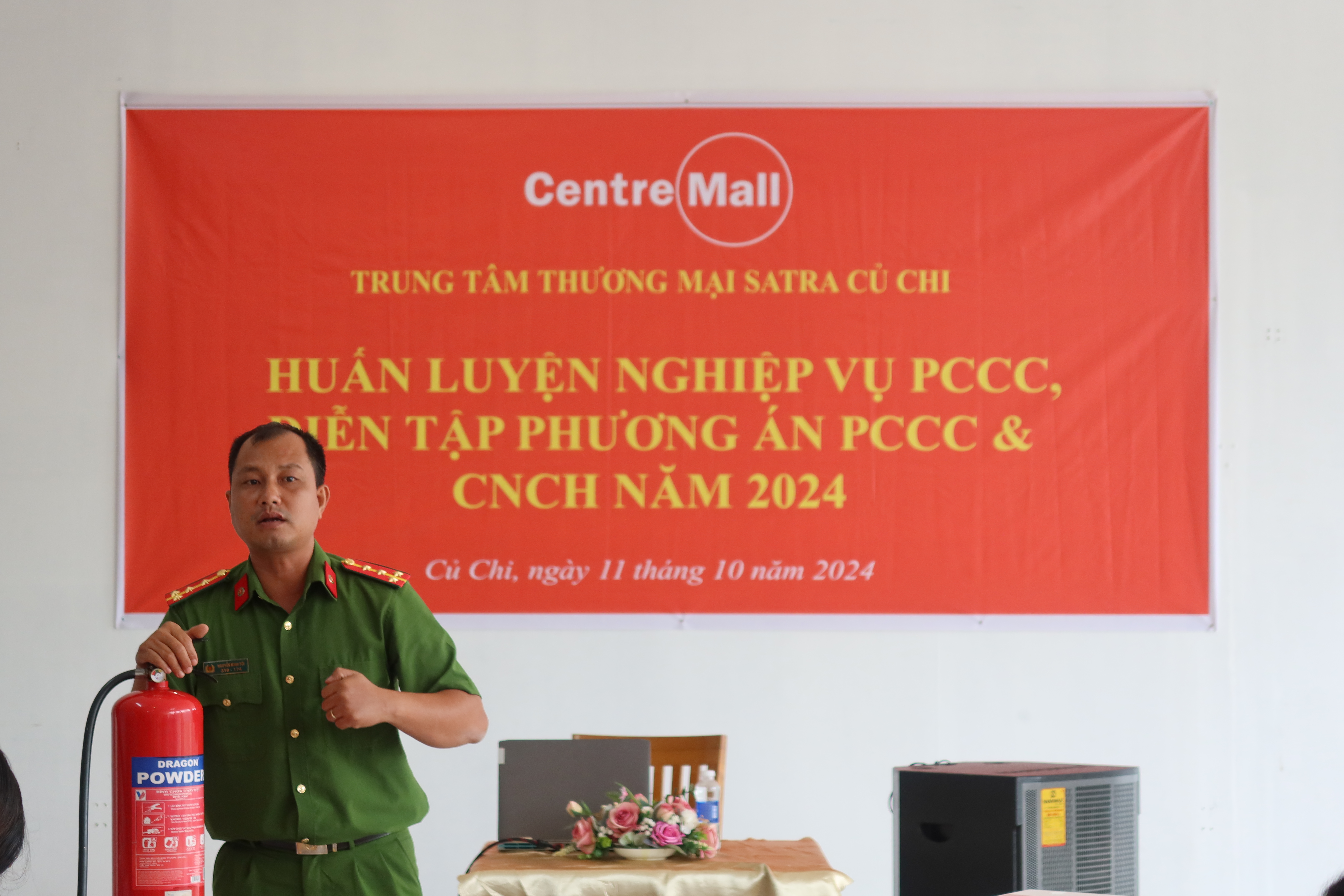 TRUNG TÂM THƯƠNG MẠI SATRA CỦ CHI TỔ CHỨC HUẤN LUYỆN NGHIỆP VỤ PCCC, DIỄN TẬP PHƯƠNG ÁN PCCC & CHCH NĂM 2024